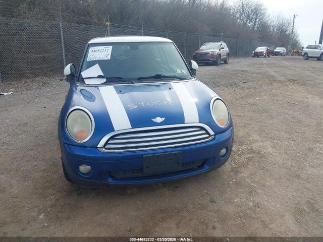 2008 MINI COOPER WMWMF33598TT65907 Photo 5