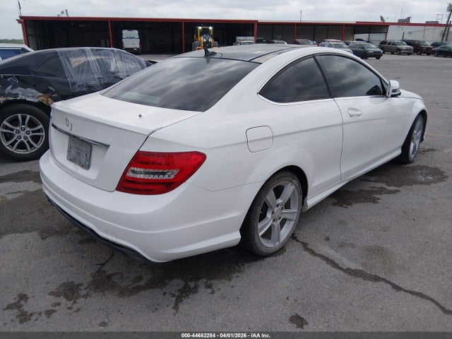 WDDGJ4HBXEG283505 Mercedes-Benz C 250