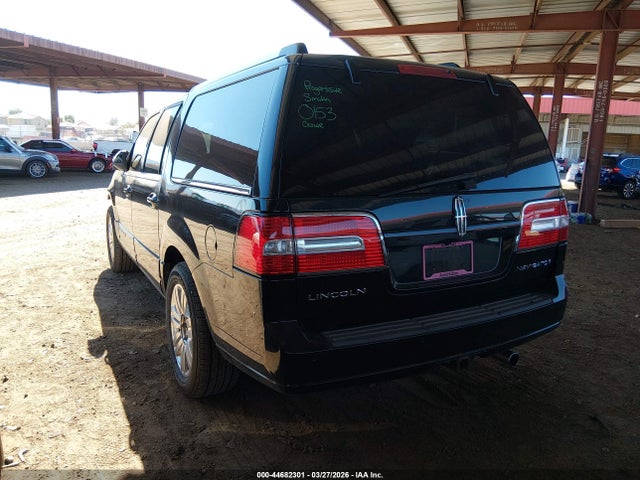 5LMJJ3J5XEEL02945 Lincoln NAVIGATOR L