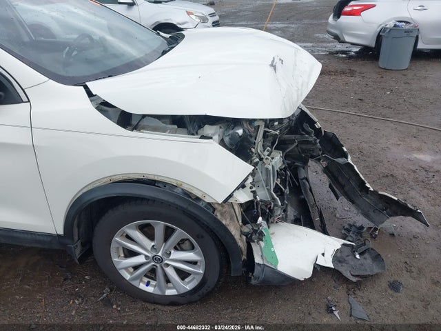 2018 Nissan Rogue Sport Sv მანქანა იყიდება აუქციონზე, vin: JN1BJ1CR5JW286273, აუქციონის ნომერი: 44682302