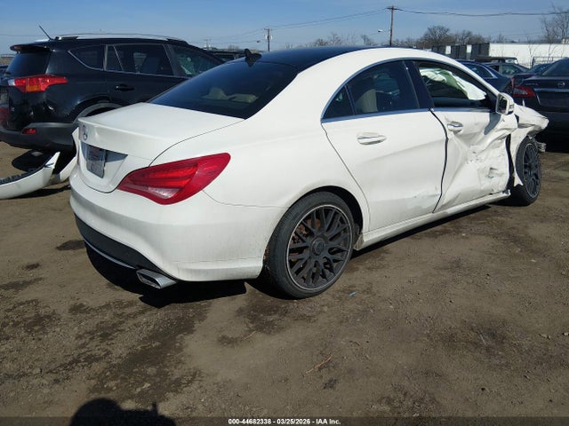 Продажа на аукционе авто 2015 Mercedes-benz Cla 250 4matic, vin: WDDSJ4GB8FN186778, номер лота: 44682338