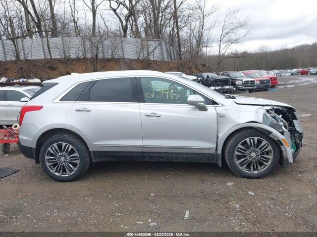 2017 Cadillac Xt5 Premium Luxury მანქანა იყიდება აუქციონზე, vin: 1GYKNERS0HZ190251, აუქციონის ნომერი: 44682346