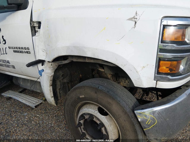 44682350 :رقم المزاد ، 1HTKHPVK3KH863208 vin ، 2019 Chevrolet Silverado 6500hd 1wt مزاد بيع
