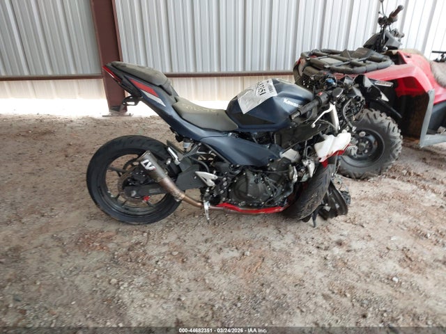 2026 Kawasaki Ex500 A/b მანქანა იყიდება აუქციონზე, vin: ML5EXGJ12TDA80008, აუქციონის ნომერი: 44682351