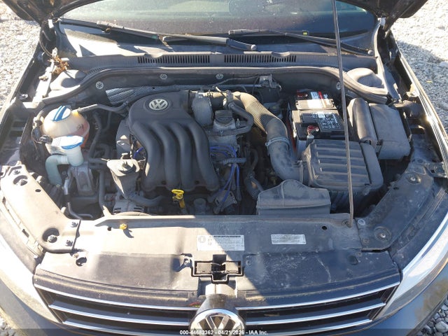 2015 Volkswagen Jetta 2.0l S მანქანა იყიდება აუქციონზე, vin: 3VW2K7AJ7FM415371, აუქციონის ნომერი: 44682362