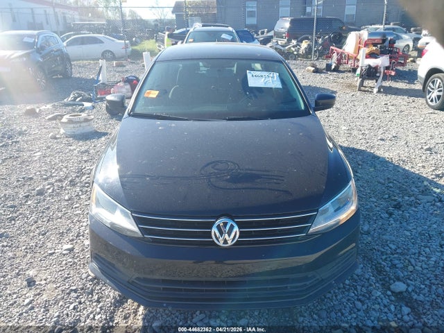 2015 Volkswagen Jetta 2.0l S მანქანა იყიდება აუქციონზე, vin: 3VW2K7AJ7FM415371, აუქციონის ნომერი: 44682362