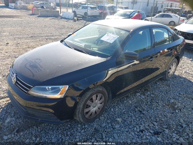 2015 Volkswagen Jetta 2.0l S მანქანა იყიდება აუქციონზე, vin: 3VW2K7AJ7FM415371, აუქციონის ნომერი: 44682362