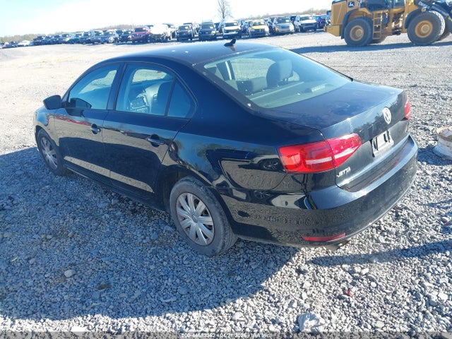 2015 Volkswagen Jetta 2.0l S მანქანა იყიდება აუქციონზე, vin: 3VW2K7AJ7FM415371, აუქციონის ნომერი: 44682362