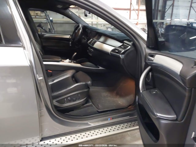 2014 Bmw X6 Xdrive50i მანქანა იყიდება აუქციონზე, vin: 5UXFG8C54EL592373, აუქციონის ნომერი: 44682371
