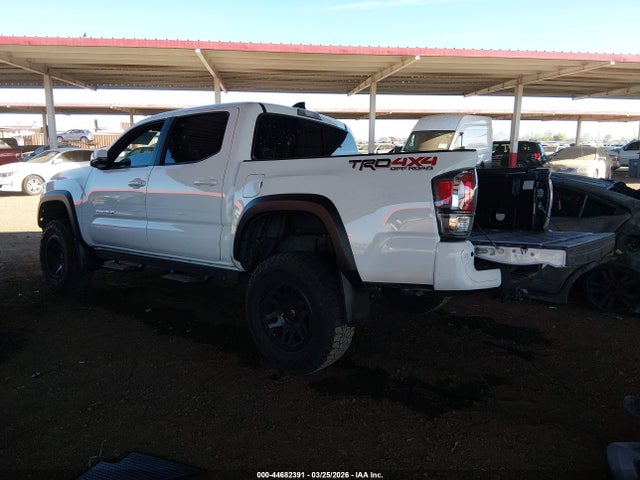 3TMCZ5AN5MM450126 Toyota Tacoma Trd Off-road