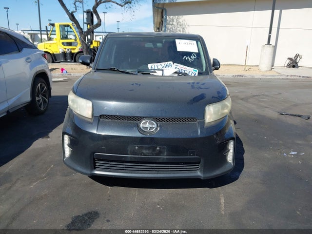 Scion XB 2015 JTLZE4FE7FJ078950 Image 12