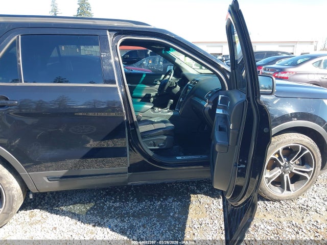 2017 FORD EXPLORER 1FM5K8GT3HGB22297 Photo 4