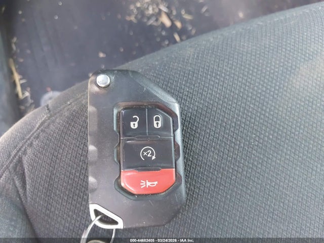 44682405 :رقم المزاد ، 1C6HJTAG9ML525390 vin ، 2021 Jeep Gladiator Sport S 4x4 مزاد بيع