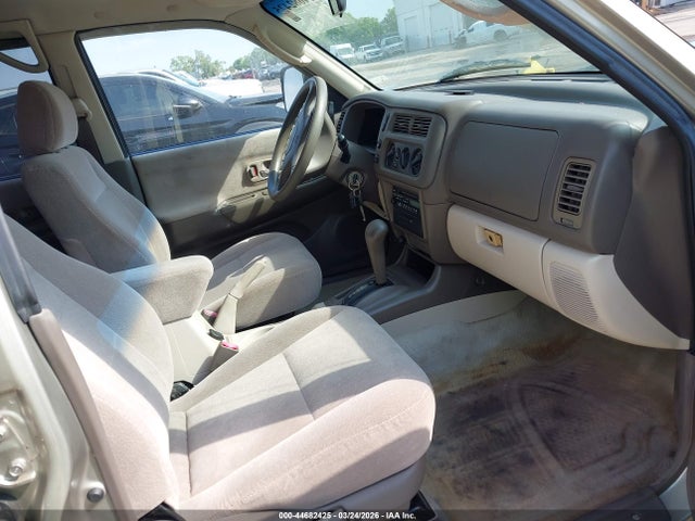2001 MITSUBISHI MONTERO SPORT JA4LS21H51P031223 Photo 4