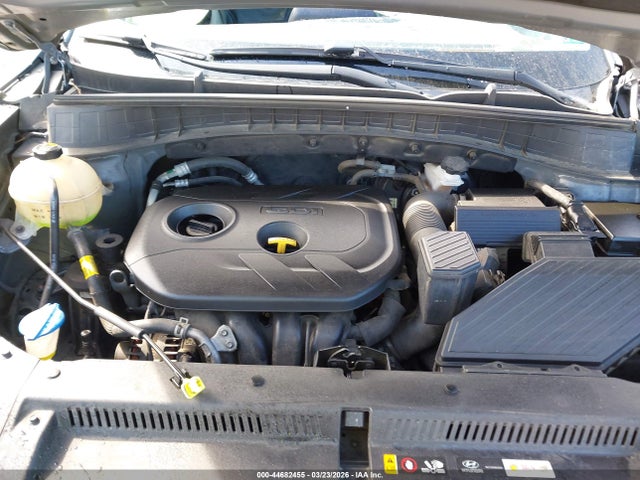 KM8J23A43KU923596 Hyundai TUCSON SE