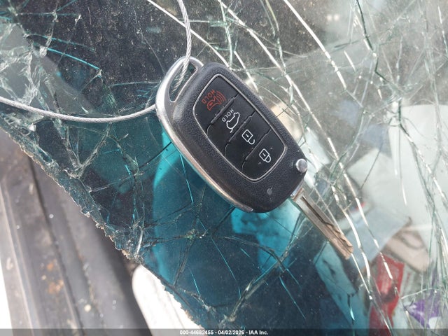 KM8J23A43KU923596 Hyundai TUCSON SE