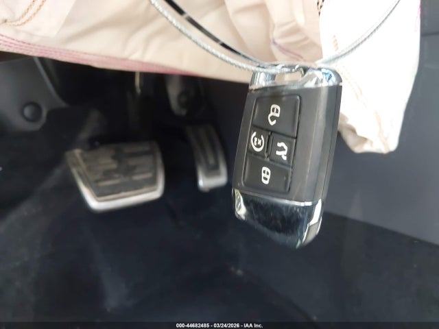 Продаж на аукціоні авто 2023 Volkswagen Arteon 2.0t Sel Premium R-line, vin: WVWTR7ANXPE004012, номер лоту: 44682485