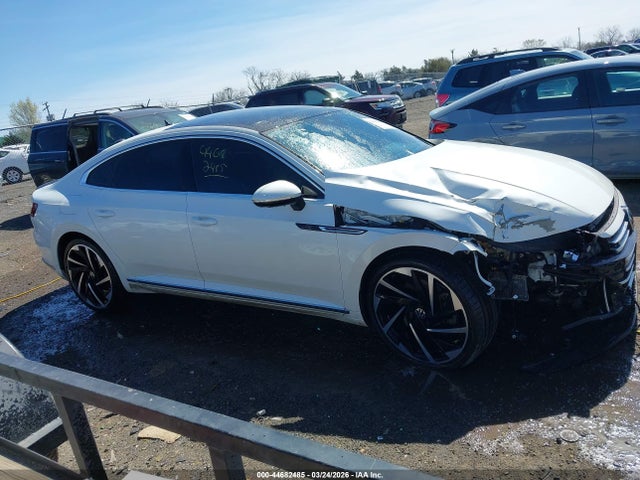 Продаж на аукціоні авто 2023 Volkswagen Arteon 2.0t Sel Premium R-line, vin: WVWTR7ANXPE004012, номер лоту: 44682485