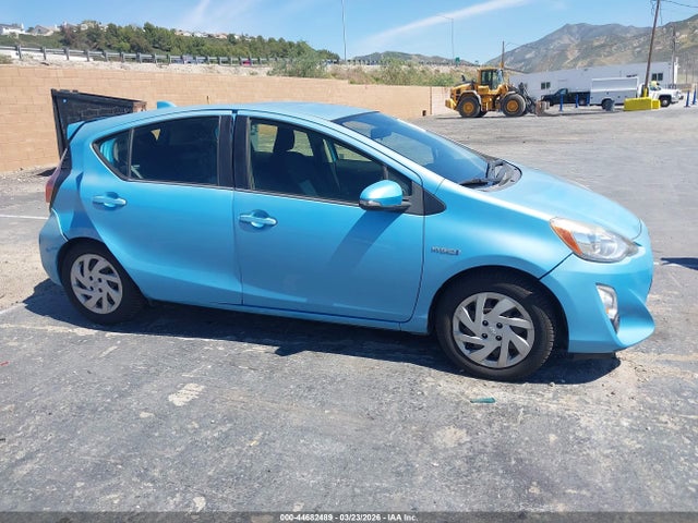 Toyota Prius C Three 2015 JTDKDTB3XF1102480 Image 12
