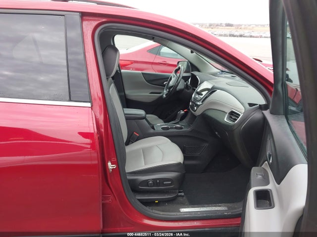 2GNAXVEV8J6229513 Chevrolet Equinox Premier