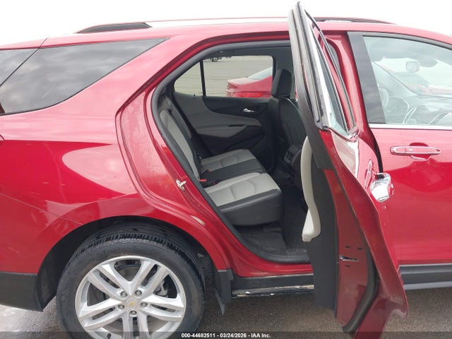 2GNAXVEV8J6229513 Chevrolet Equinox Premier
