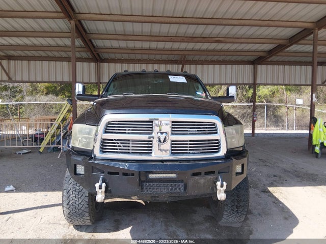 44682520 :رقم المزاد ، 3D73Y4HLXBG549348 vin ، 2011 Ram Ram 3500 Laramie مزاد بيع