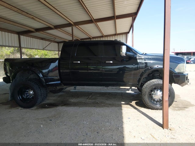 44682520 :رقم المزاد ، 3D73Y4HLXBG549348 vin ، 2011 Ram Ram 3500 Laramie مزاد بيع
