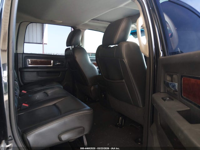 44682520 :رقم المزاد ، 3D73Y4HLXBG549348 vin ، 2011 Ram Ram 3500 Laramie مزاد بيع