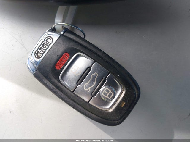 44682524 :رقم المزاد ، WAUCFAFR3CA014526 vin ، 2012 Audi A5 2.0t Premium مزاد بيع