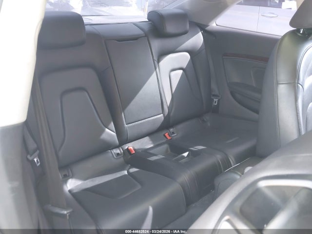 44682524 :رقم المزاد ، WAUCFAFR3CA014526 vin ، 2012 Audi A5 2.0t Premium مزاد بيع