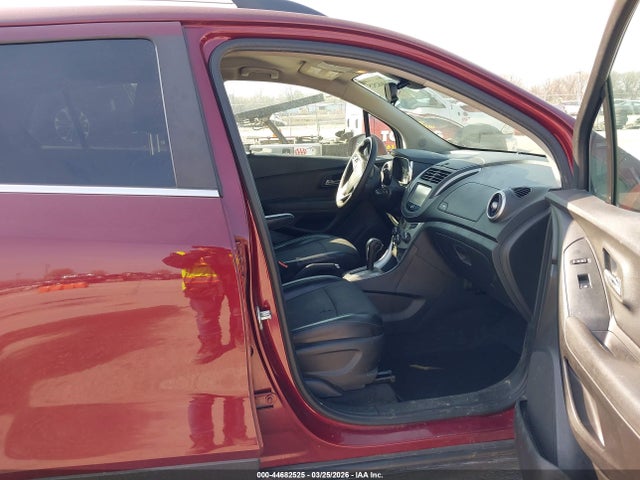 Продаж на аукціоні авто 2016 Chevrolet Trax Lt, vin: 3GNCJPSB2GL269624, номер лоту: 44682525