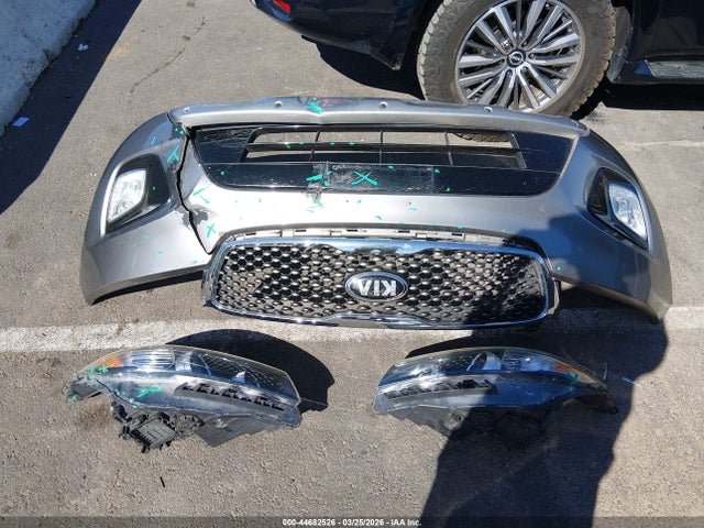 5XYPK4A59GG113623 KIA Sorento 3.3l Sx