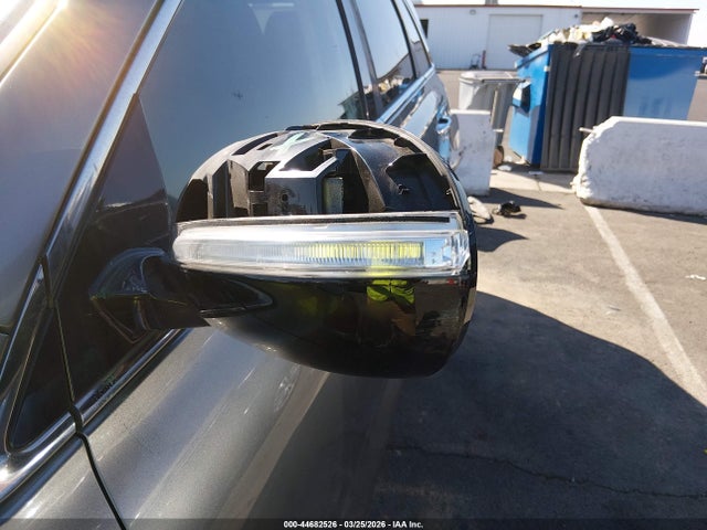 5XYPK4A59GG113623 KIA Sorento 3.3l Sx