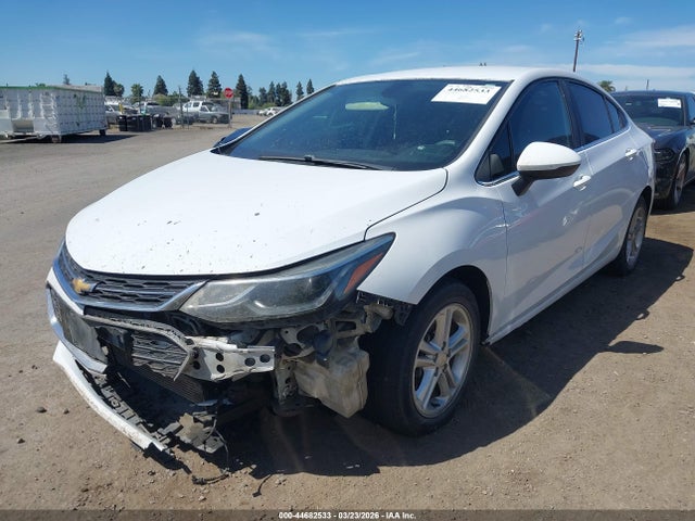 1G1BE5SMXH7269352 Chevrolet Cruze Lt Auto