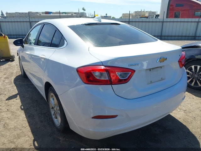 1G1BE5SMXH7269352 Chevrolet Cruze Lt Auto
