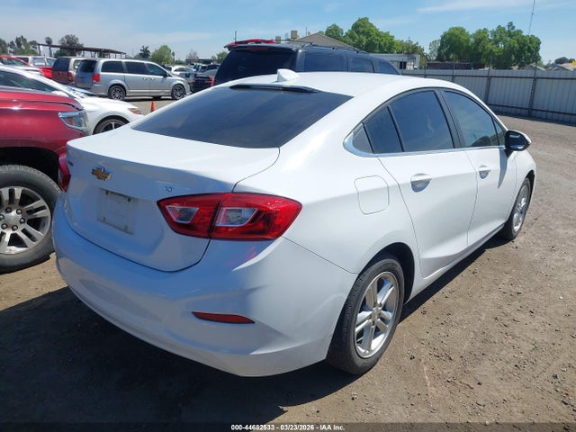 1G1BE5SMXH7269352 Chevrolet Cruze Lt Auto