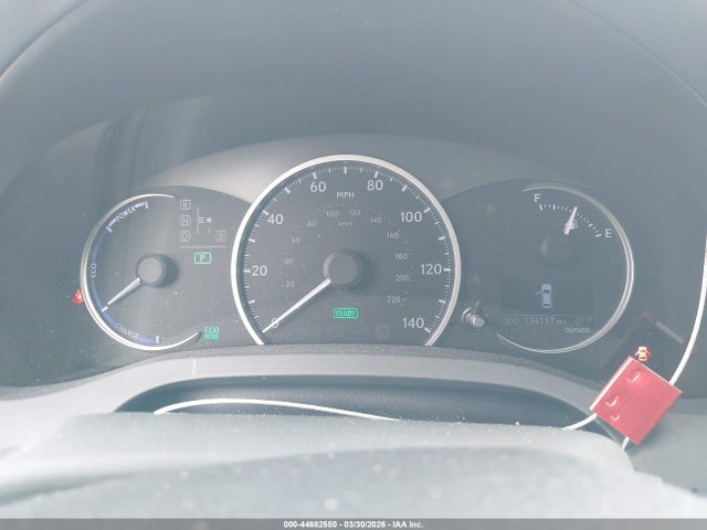 44682550 :رقم المزاد ، JTHKD5BH9C2068270 vin ، 2012 Lexus Ct 200h Premium مزاد بيع