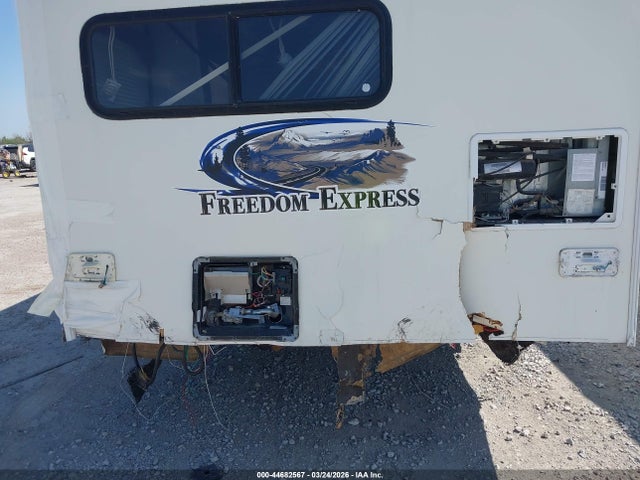 2013 Coachmen Freedom მანქანა იყიდება აუქციონზე, vin: 5ZT2FEPB7DA008946, აუქციონის ნომერი: 44682567