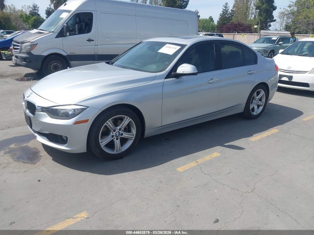 WBA3B1G57ENS78920 BMW 320i
