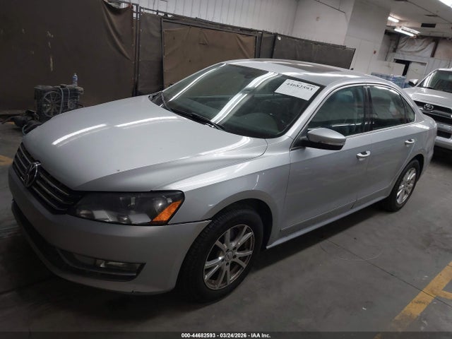2013 VOLKSWAGEN PASSAT 1VWBN7A37DC038256 Photo 1