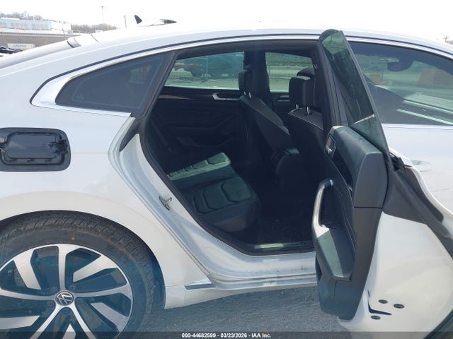2021 Volkswagen Arteon 2.0t Sel R-line მანქანა იყიდება აუქციონზე, vin: WVWSR7AN0ME009520, აუქციონის ნომერი: 44682599