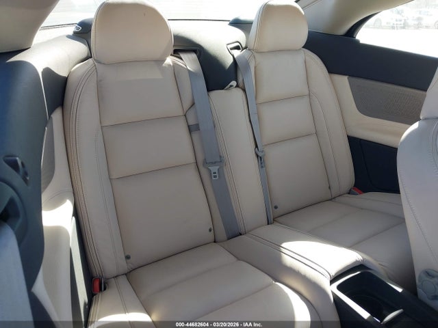 2011 VOLVO C70 YV1672MC9BJ107139 Photo 7