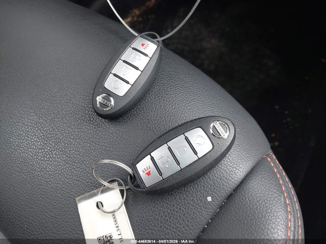 2020 Nissan Kicks Sr Xtronic Cvt მანქანა იყიდება აუქციონზე, vin: 3N1CP5DV3LL545888, აუქციონის ნომერი: 44682614