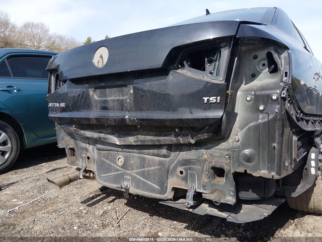 2016 Volkswagen Jetta 1.4t Se მანქანა იყიდება აუქციონზე, vin: 3VWD67AJ9GM266749, აუქციონის ნომერი: 44682618