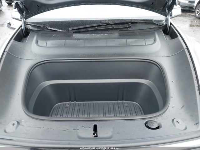 Tesla Model Y 2026 7SAYGDEE6TA466807 Image 10