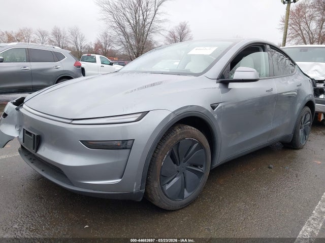 Tesla Model Y 2026 7SAYGDEE6TA466807 Image 2