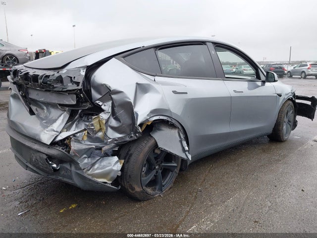Tesla Model Y 2026 7SAYGDEE6TA466807 Image 4