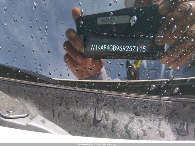 W1KAF4GB9SR257115 Mercedes-Benz C 300