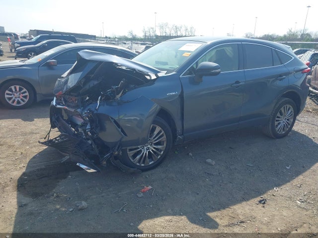 Toyota Venza Limited 2021 JTEAAAAH2MJ038840 Image 2