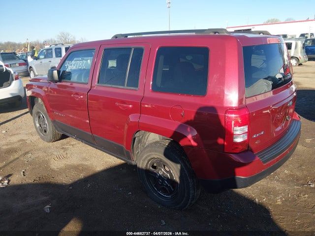 44682737 :رقم المزاد ، 1C4NJRBB8FD147805 vin ، 2015 Jeep Patriot Sport مزاد بيع